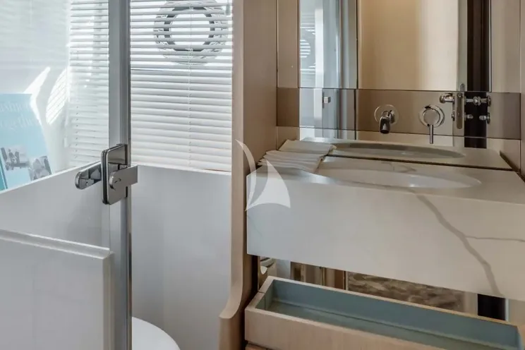 Charter Yacht LUX - Azimut Fly 68 - 4 Cabins - Naples - Capri - Positano - Amalfi Coast - Italy