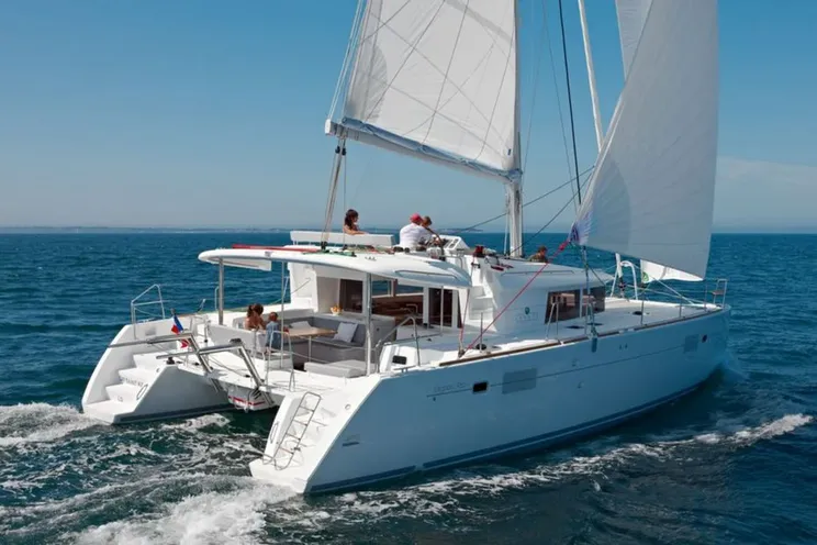 Charter Yacht LAGOON 450 - 6 Cabins(4 Double + 2 Single)- 2019 - Athens - Lefkas - Preveza