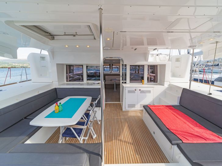 Lagoon 450 - Deck Lagoon 450 - Deck