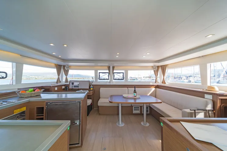 Charter Yacht LAGOON 450 - 6 Cabins(4 Double + 2 Single)- 2019 - Athens - Lefkas - Preveza