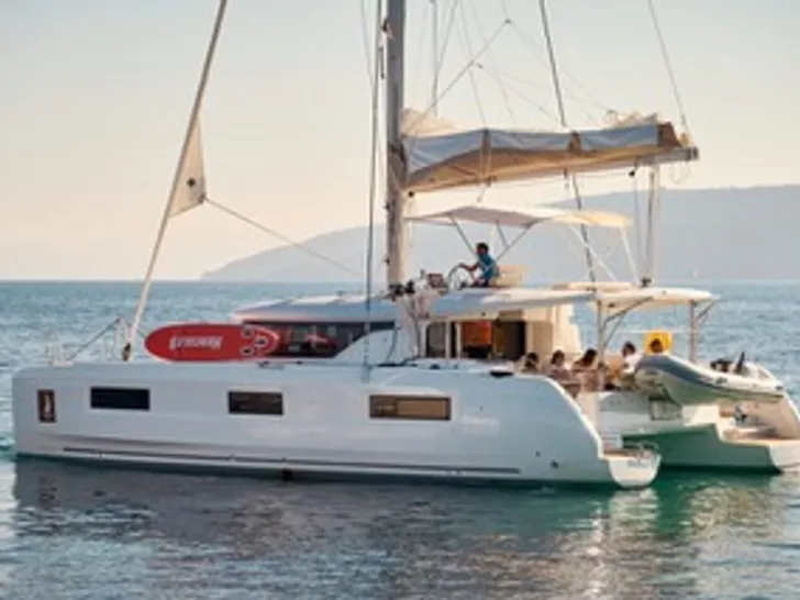 LUNA - Lagoon 46,anchored LUNA - Lagoon 46,anchored