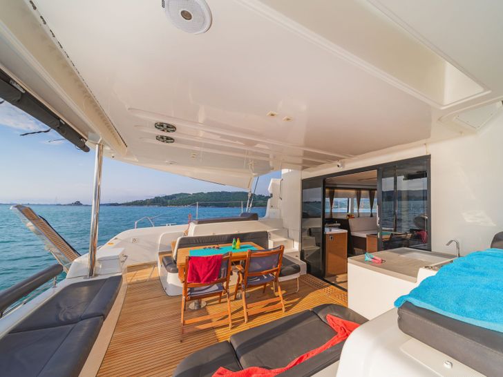 Lagoon 50 - Main Deck Aft Lagoon 50 - Main Deck Aft