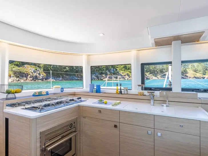 Lagoon 43 - galley Lagoon 43 - galley