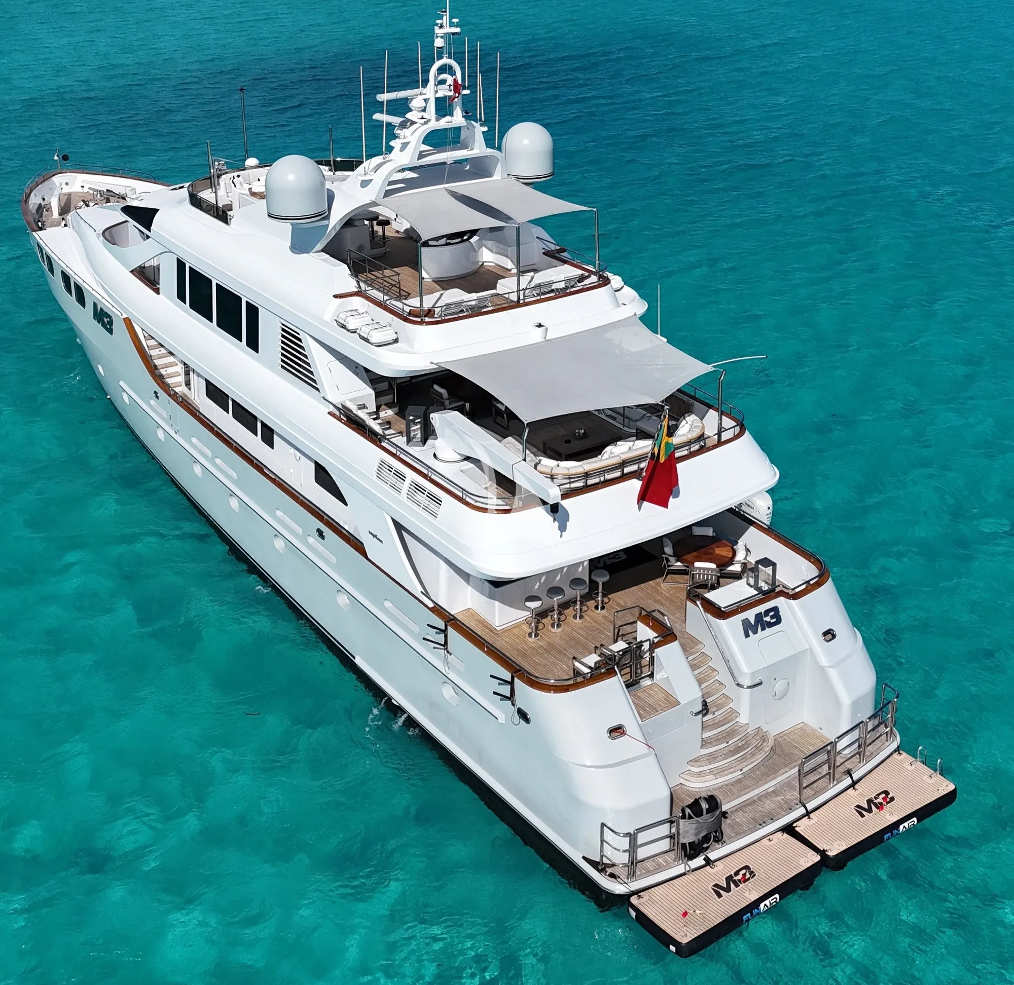 Charter Yacht M3 - Intermarine Savannah 147 - 5 Cabins - Nassau - Exumas - Bahamas