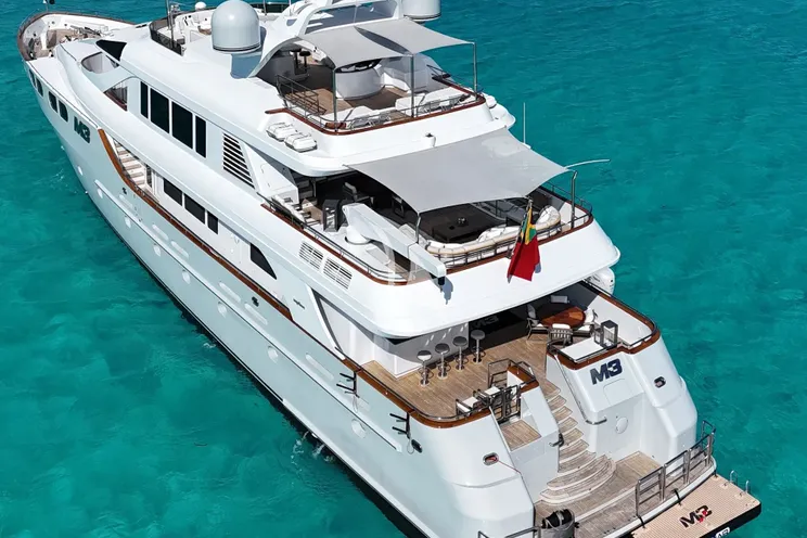Charter Yacht M3 - Intermarine Savannah 147 - 5 Cabins - Nassau - Exumas - Bahamas
