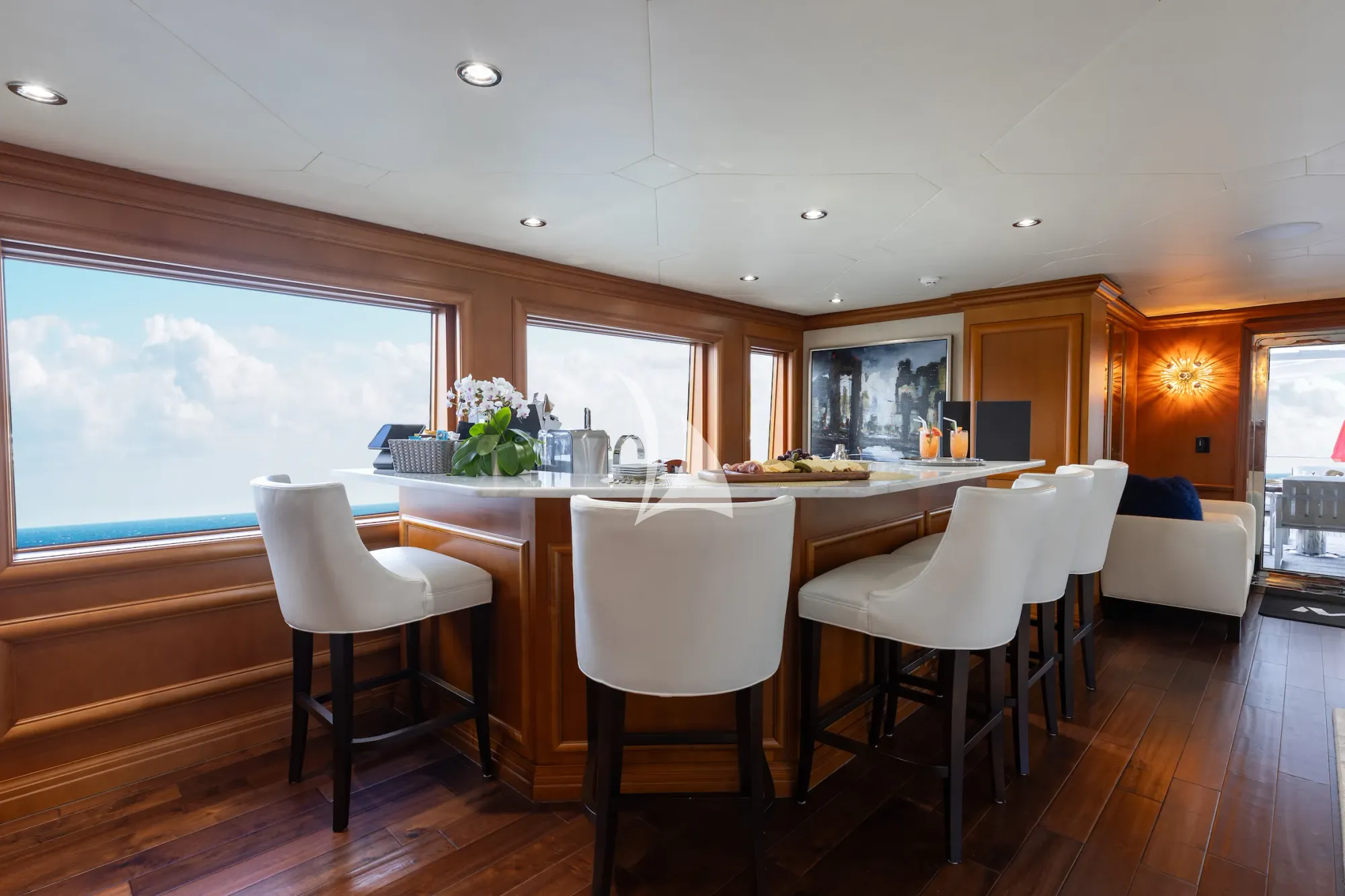 Charter Yacht M3 - Intermarine Savannah 147 - 5 Cabins - Nassau - Exumas - Bahamas
