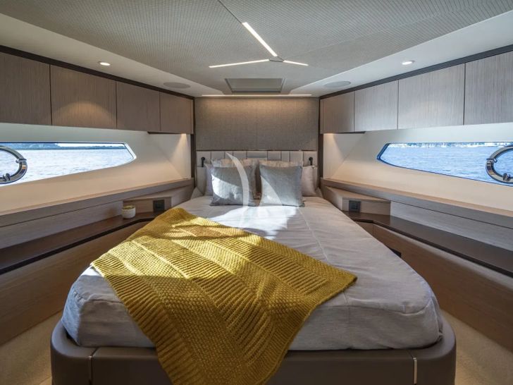 MACESAN Sunseeker Manhattan 68 - VIP cabin MACESAN Sunseeker Manhattan 68 - VIP cabin