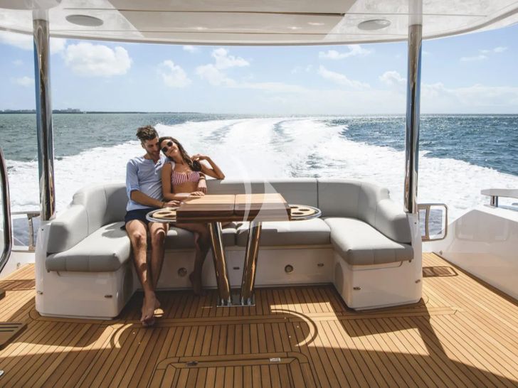MACESAN Sunseeker Manhattan 68 - aft deck lounging and dining area MACESAN Sunseeker Manhattan 68 - aft deck lounging and dining area