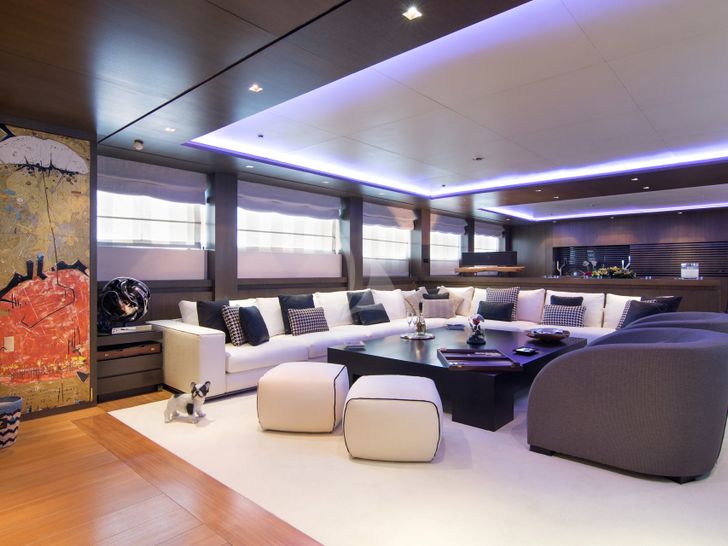 MADO Admiral Yacht Saloon MADO Admiral Yacht Saloon