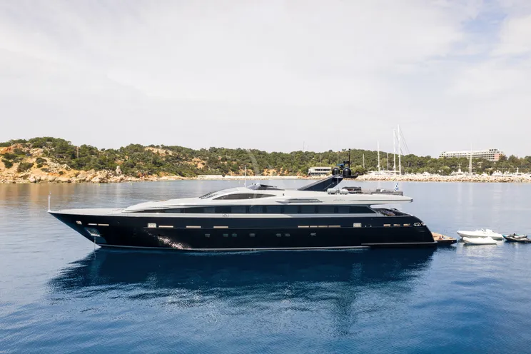 Charter Yacht MADO - Admiral 40m - 5 Cabins - Athens - Mykonos - Paros