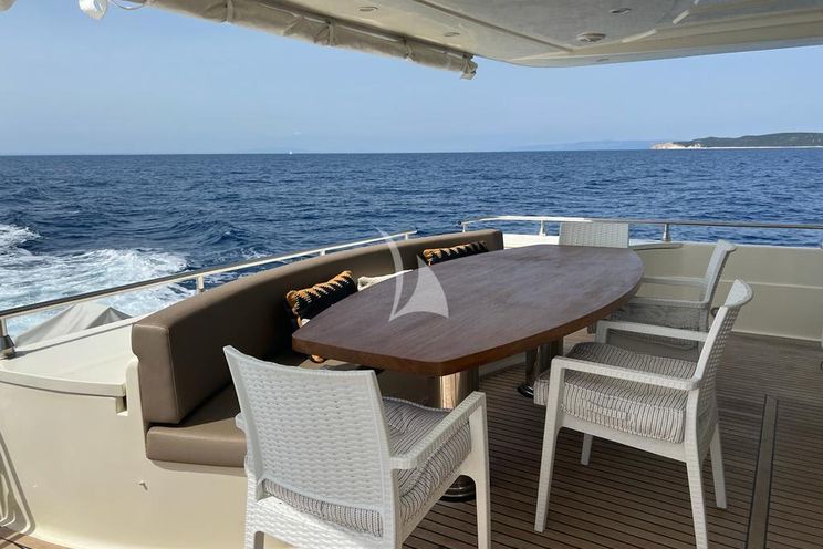 Charter Yacht MAGIC SIX - Astondoa 82 GLX - 4 Cabins - Split - Dubrovnik - Hvar - Croatia