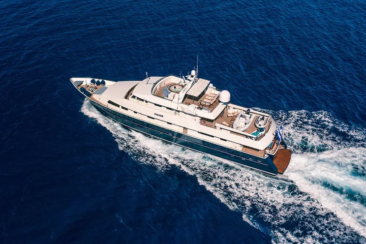Charter Yacht MAGIX - Heesen 38m - 5 Cabins - Athens - Myknonos - Naxos - Kos