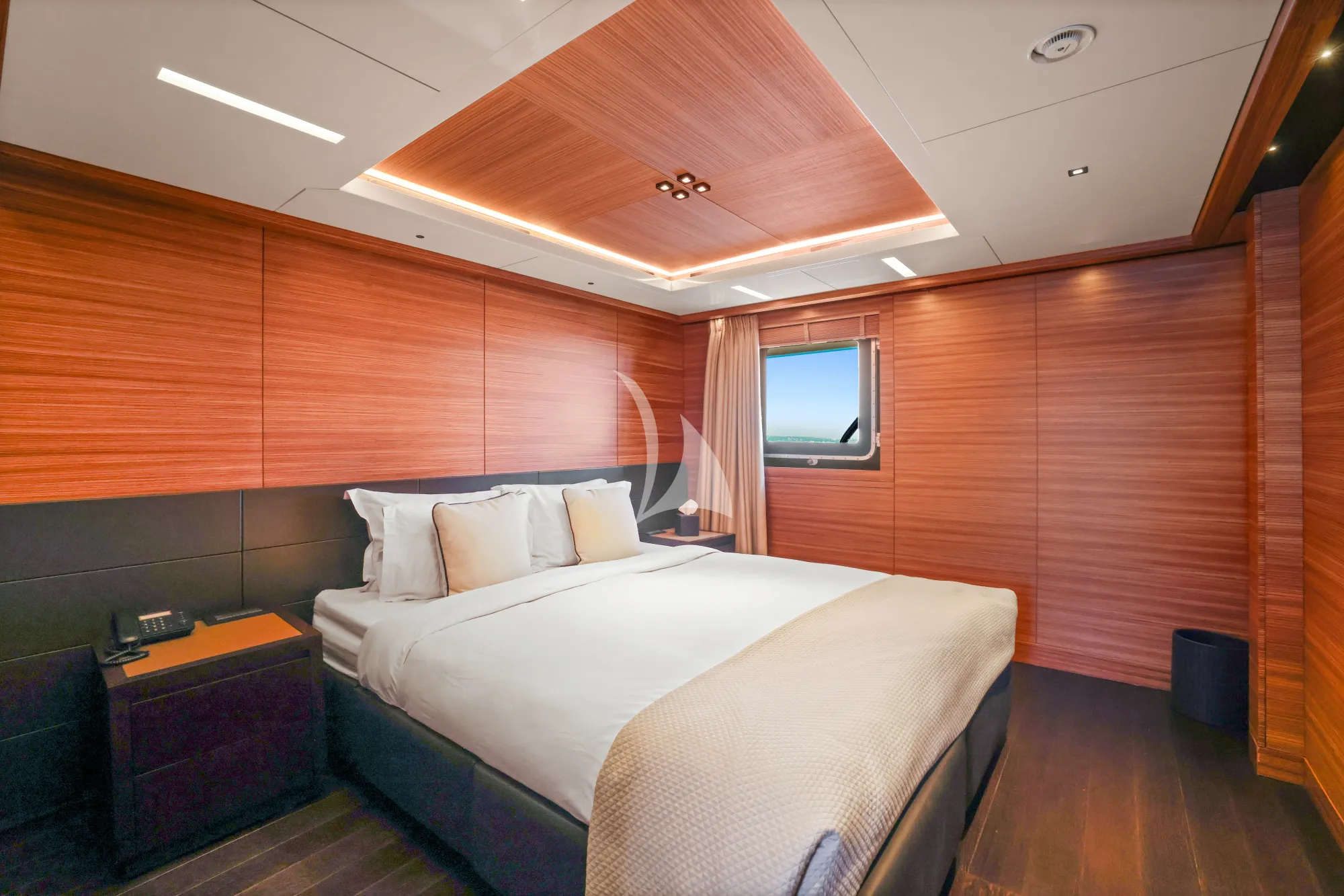 MAGNA GRECIA Custom 63m - VIP cabin 2