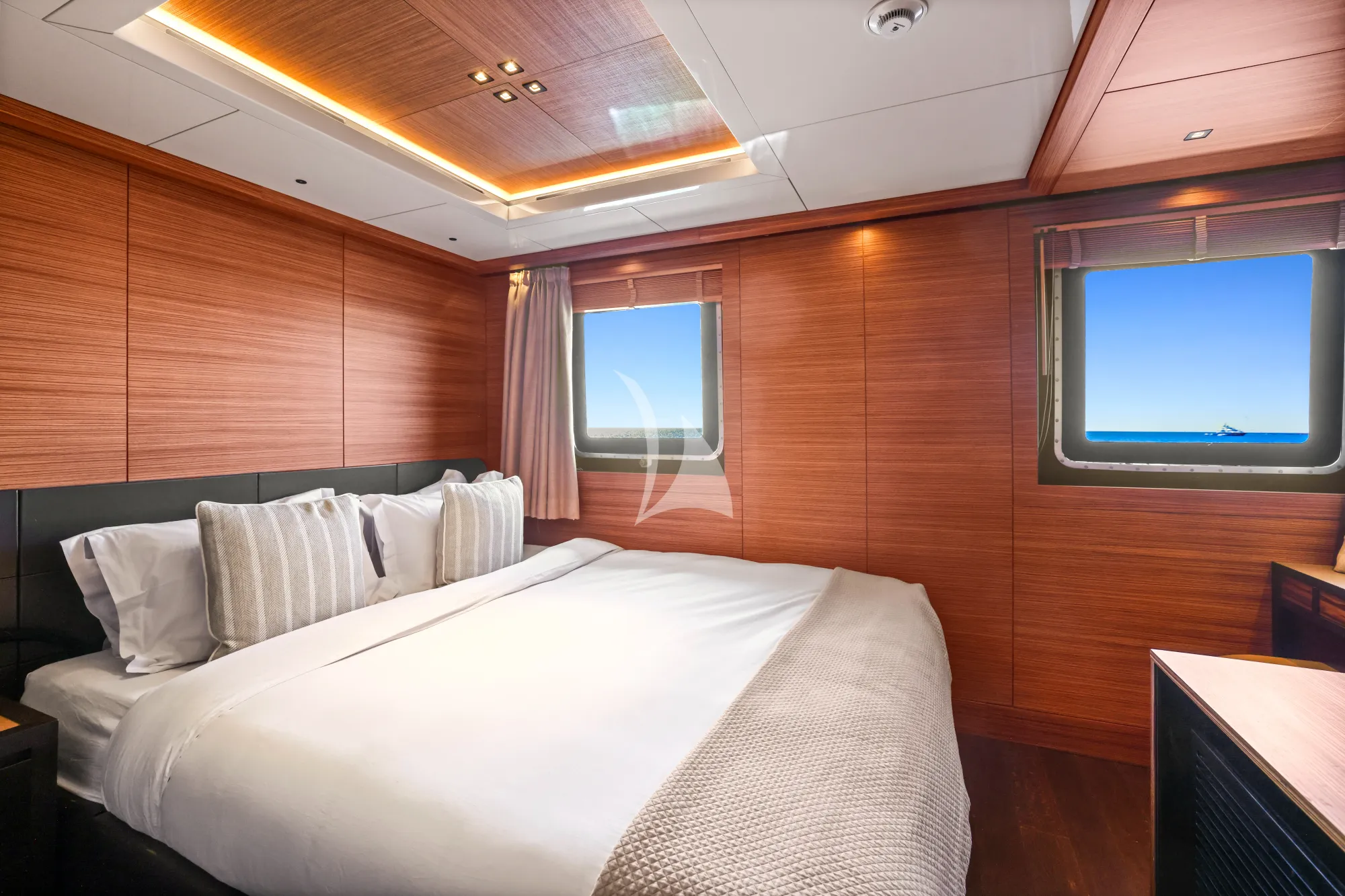 MAGNA GRECIA Custom 63m - VIP cabin 3
