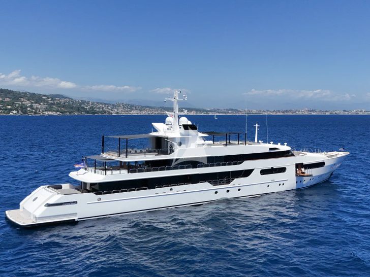 MAGNA GRECIA Custom 63m - profile MAGNA GRECIA Custom 63m - profile