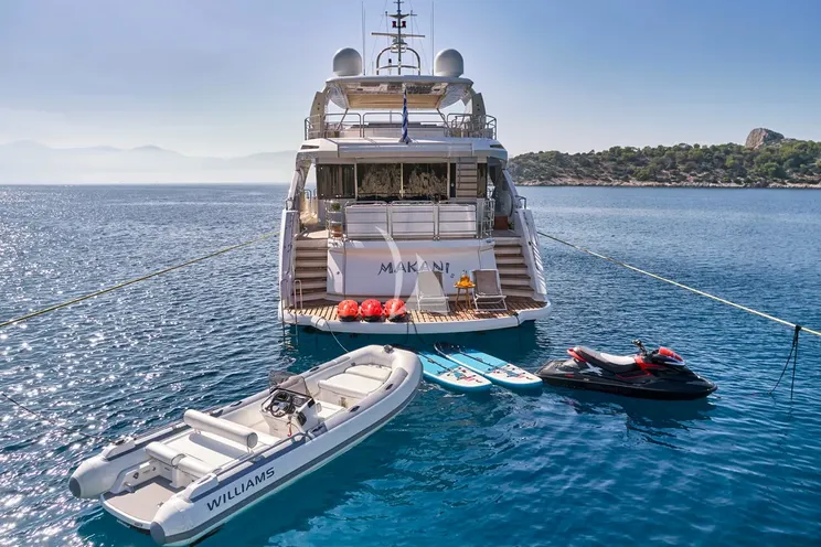 Charter Yacht MAKANI II - Predator 115 - 5 Cabins - Athens - Mykonos - Paros - Cyclades - Greece