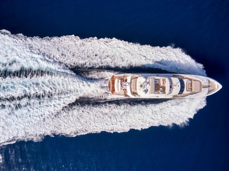 MAKANI II Sunseeker Predator 115 - cruising aerial shot MAKANI II Sunseeker Predator 115 - cruising aerial shot