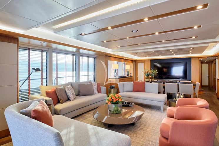 Charter Yacht MAKANI II - Sunseeker 115 - 5 Cabins - Athens - Mykonos - Paros - Cyclades - Greece