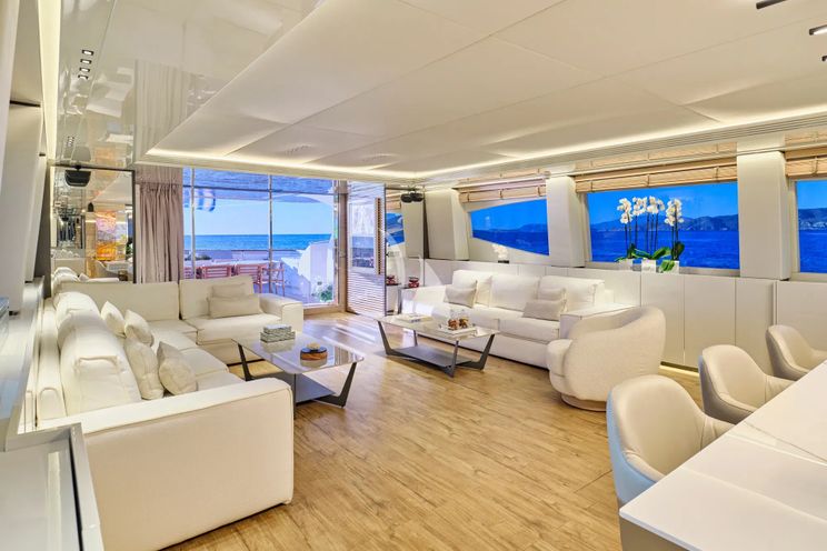 Charter Yacht MAMMA MIA - Maiora 39DP - 6 Cabins - Athens - Mykonos - Paros - Cyclades - Aegean - Greece