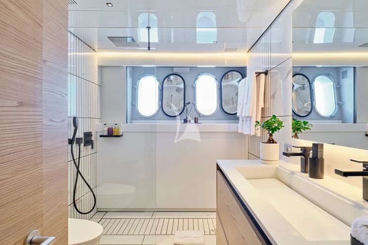 Charter Yacht MAMMA MIA - Maiora 39DP - 6 Cabins - Athens - Mykonos - Paros - Cyclades - Aegean - Greece