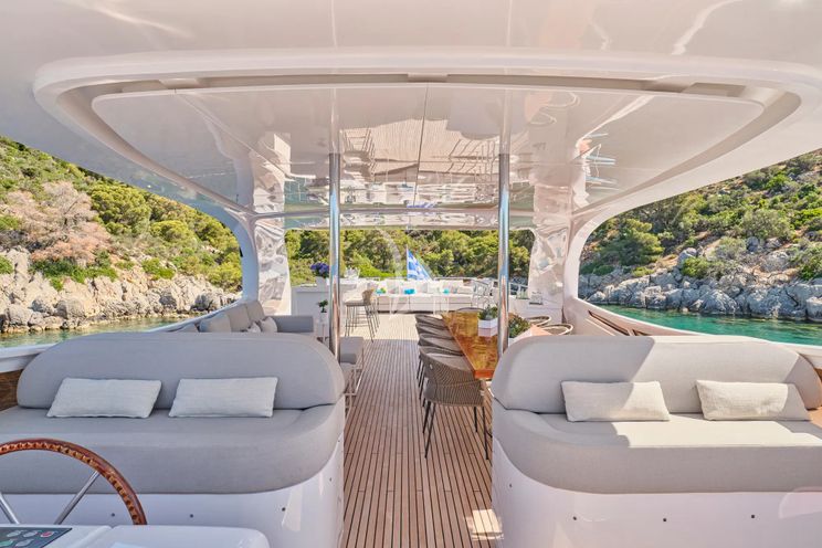 Charter Yacht MAMMA MIA - Maiora 39DP - 6 Cabins - Athens - Mykonos - Paros - Cyclades - Aegean - Greece