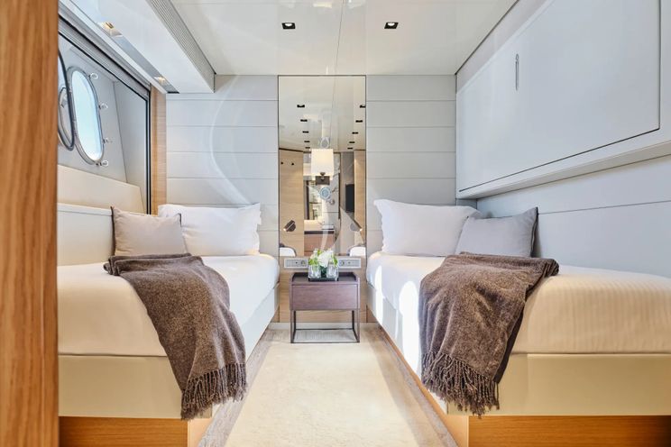 Charter Yacht MAMMA MIA - Maiora 39DP - 6 Cabins - Athens - Mykonos - Paros - Cyclades - Aegean - Greece