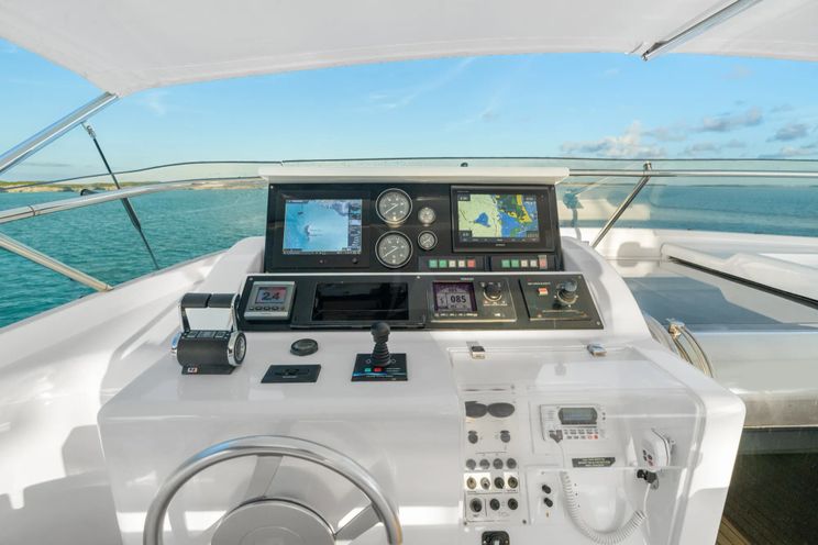 Charter Yacht MAMBO - Ferretti 112 - 4 Cabins - Nassau - Marsh Harbour - Exumas - Bahamas