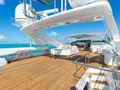 MAMBO Ferretti 112 - flybridge sun bed and lounge MAMBO Ferretti 112 - flybridge sun bed and lounge