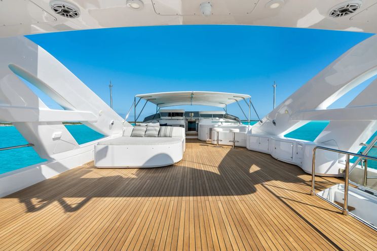 Charter Yacht MAMBO - Ferretti 112 - 4 Cabins - Nassau - Marsh Harbour - Exumas - Bahamas