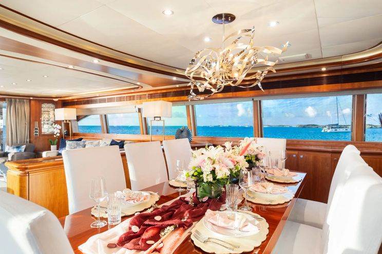 Charter Yacht MAMBO - Ferretti 112 - 4 Cabins - Nassau - Marsh Harbour - Exumas - Bahamas