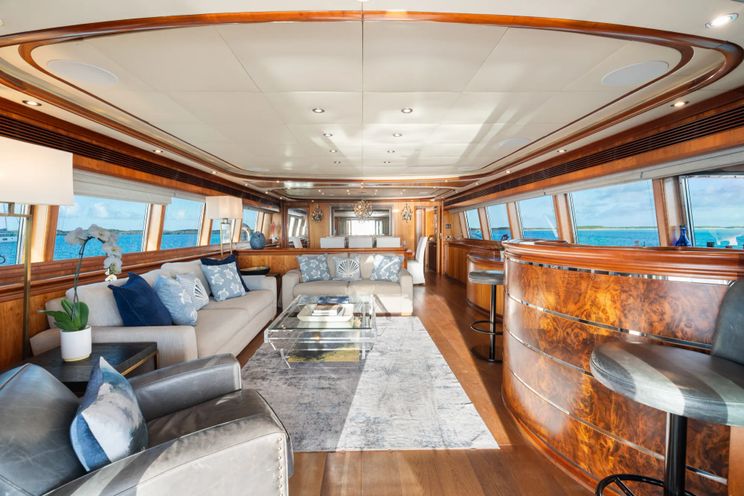 Charter Yacht MAMBO - Ferretti 112 - 4 Cabins - Nassau - Marsh Harbour - Exumas - Bahamas