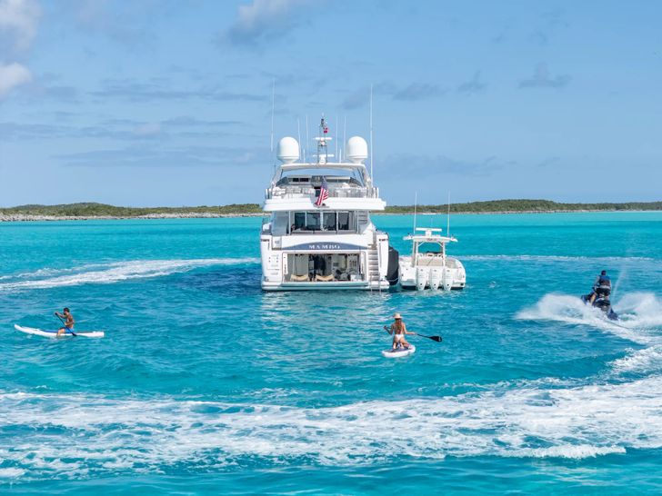 MAMBO Ferretti 112 - water activities MAMBO Ferretti 112 - water activities