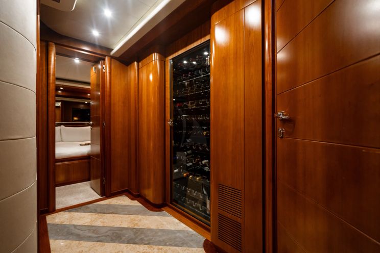 Charter Yacht MAMBO - Ferretti 112 - 4 Cabins - Nassau - Marsh Harbour - Exumas - Bahamas