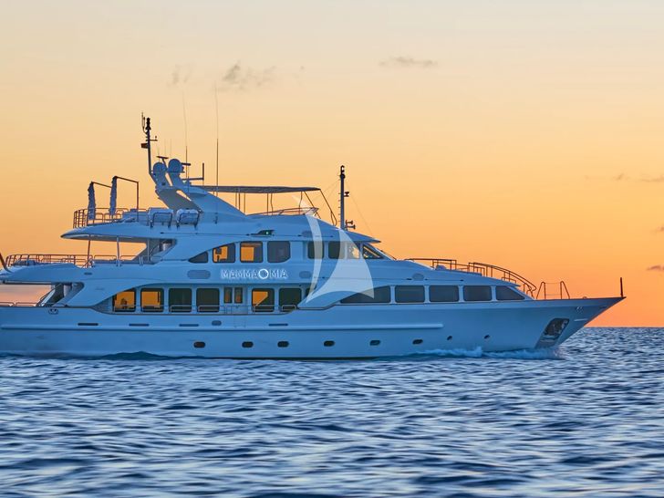 MAMMA MIA Benetti MAMMA MIA Benetti