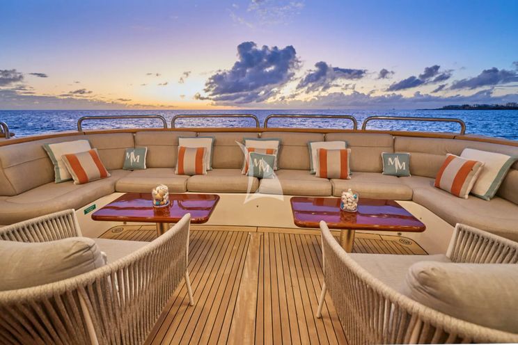 Charter Yacht MAMMA MIA - Benetti Classic 120 - St Martin - St Barths - Leewards - Caribbean