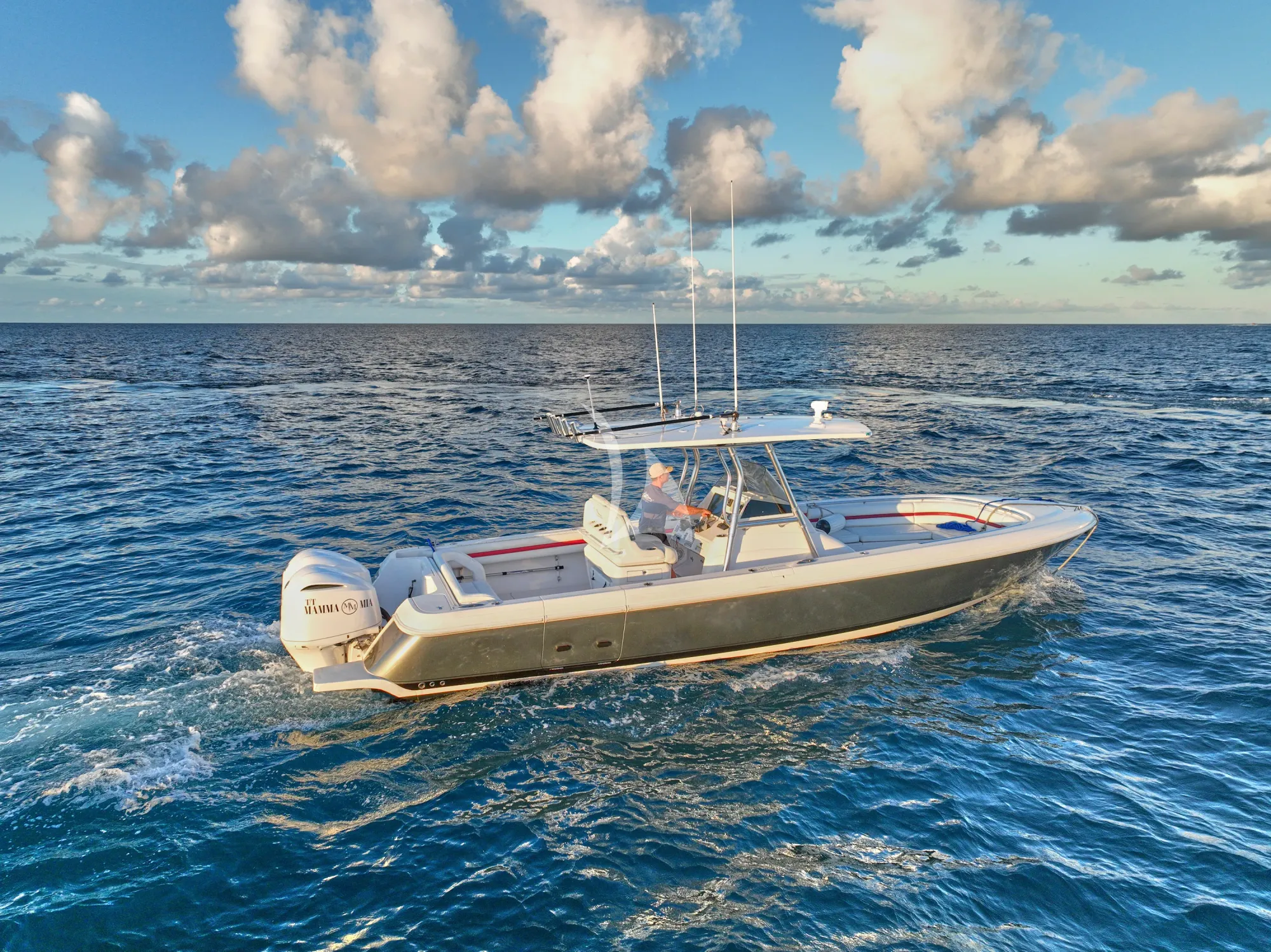 Charter Yacht MAMMA MIA - Benetti Classic 120 - St Martin - St Barths - Leewards - Caribbean