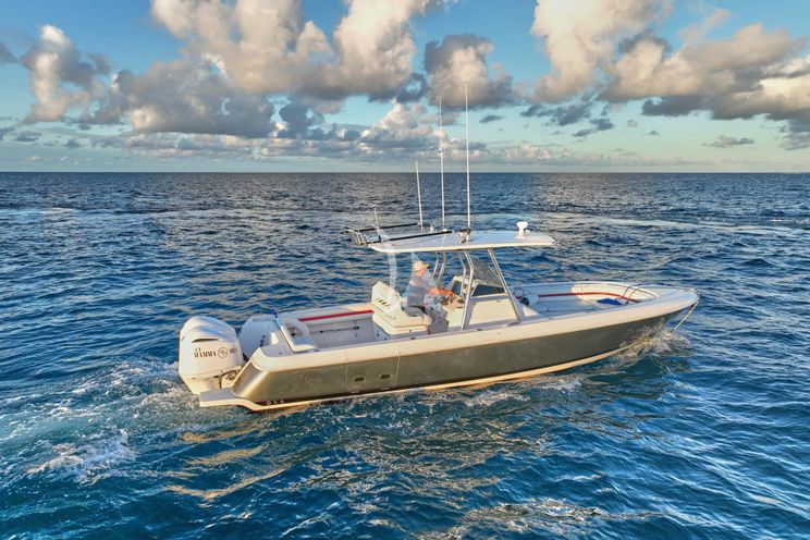 Charter Yacht MAMMA MIA - Benetti Classic 120 - St Martin - St Barths - Leewards - Caribbean