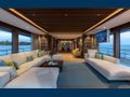 MANA I Mudler 36m saloon looking forward to dining area