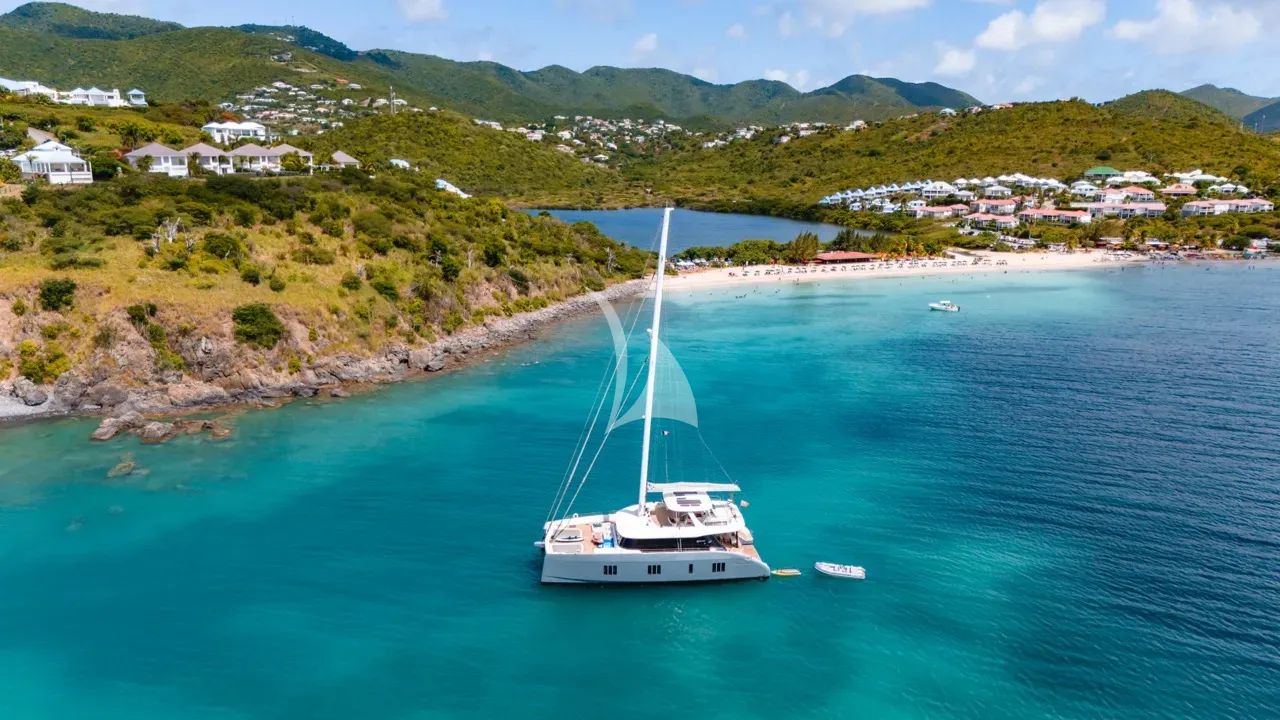 MANA KAI Sunreef 80 - profile