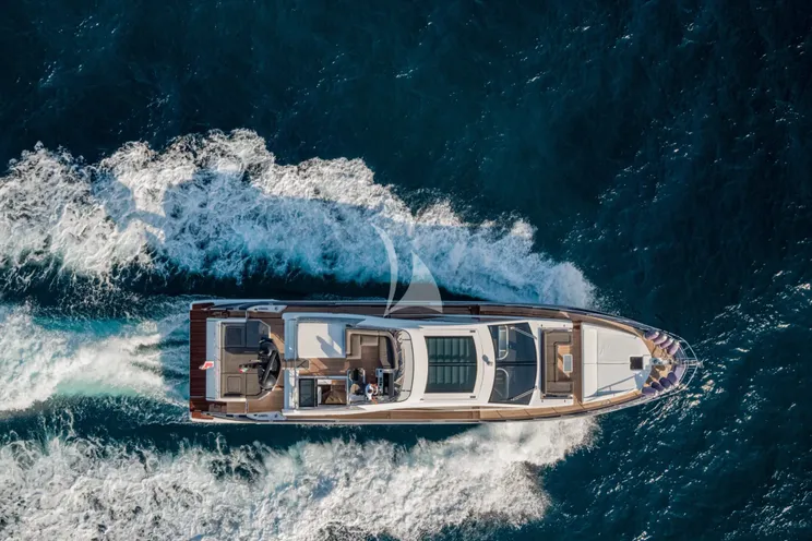 Charter Yacht MANARA PRIMA - 70 Azimut - 3 Cabins - Amalfi Coast - Naples - Capri - Sardinia