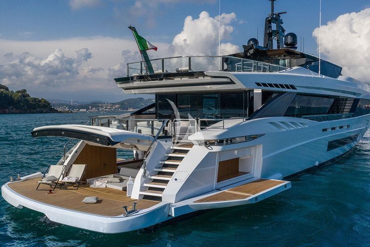 Charter Yacht MANGUSTA GRANSPORT 45 - 5 Cabins - Cannes - Monaco - St. Tropez - French Rivera - South of France