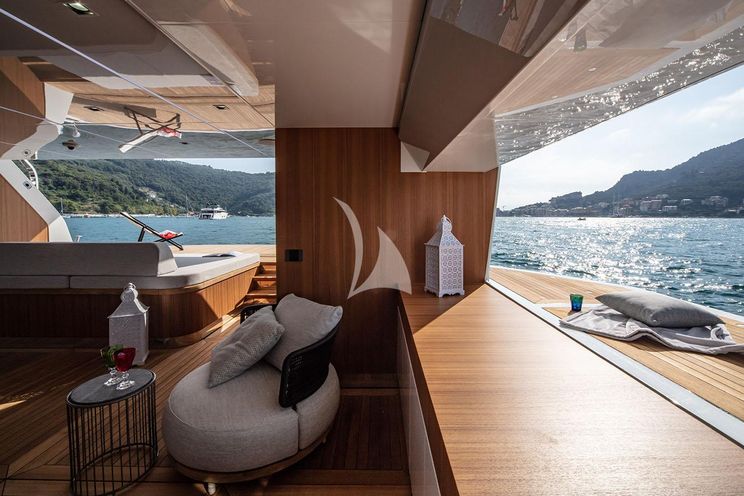 Charter Yacht MANGUSTA GRANSPORT 45 - 5 Cabins - Cannes - Monaco - St. Tropez - French Rivera - South of France