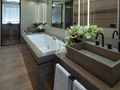 MANGUSTA GRANSPORT 45 master cabin bathroom