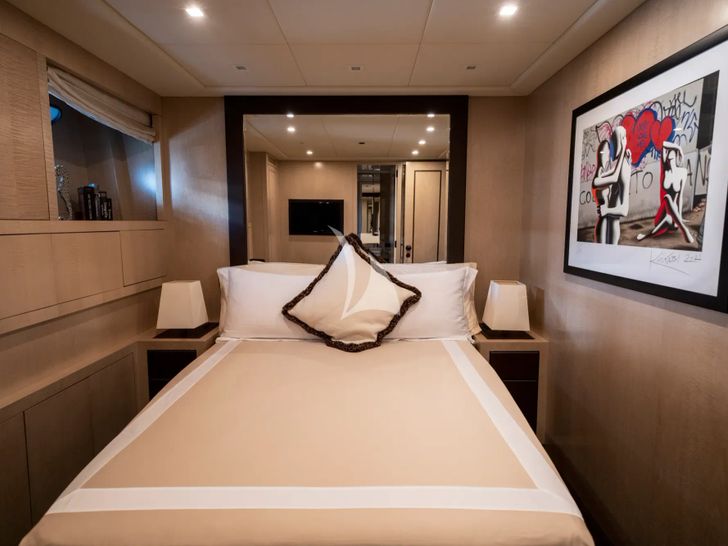 MANU Mangusta 92 - VIP cabin 2 MANU Mangusta 92 - VIP cabin 2