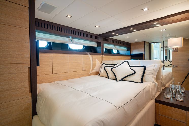 Charter Yacht MANU V - Leopard(Arno)34m - 5 Cabins - Naples - Capri - Positano - La Spezia - Amalfi Coast - Italy