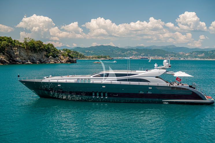 Charter Yacht MANU V - Leopard(Arno)34m - 5 Cabins - Naples - Capri - Positano - La Spezia - Amalfi Coast - Italy