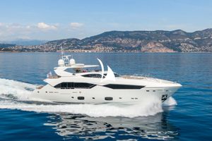 MAORO - Sunseeker Predator 115 - 5 Cabins - Monaco - St Tropez - Cannes - Nice - Antibes - French Riviera MAORO - Sunseeker Predator 115 - 5 Cabins - Monaco - St Tropez - Cannes - Nice - Antibes - French Riviera