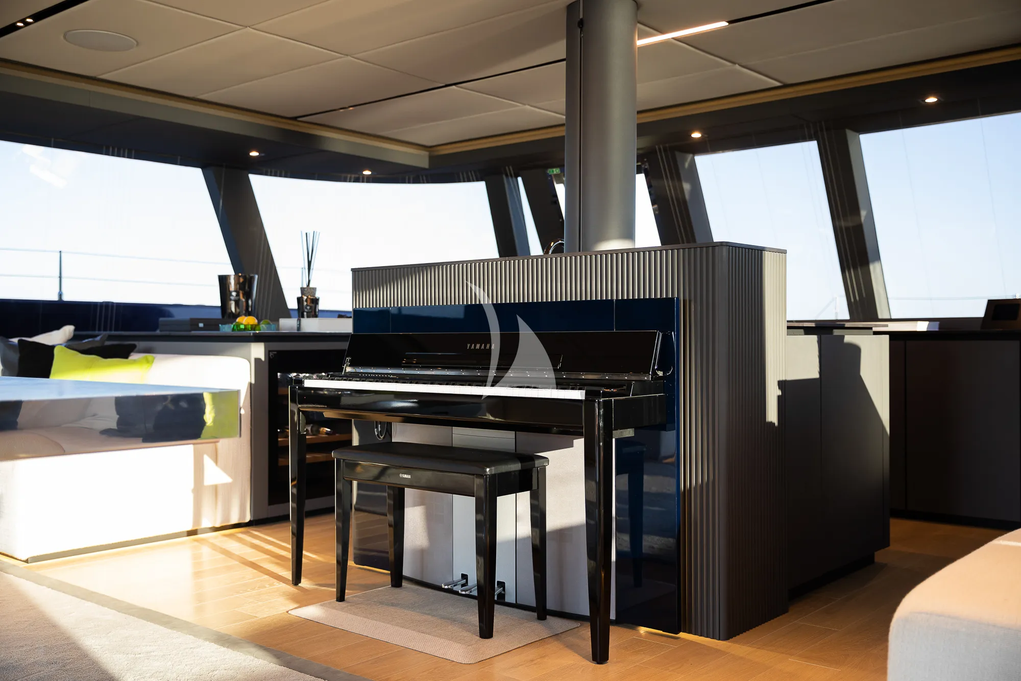 MARIE JOSEPH Sunreef 80 Eco - main saloon piano