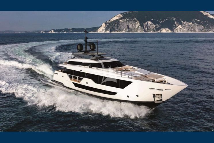 Charter Yacht MARICAN FOREVER - Ferretti Custom Line 106 - Naples - Capri - Positano - Amalfi Coast - Italy