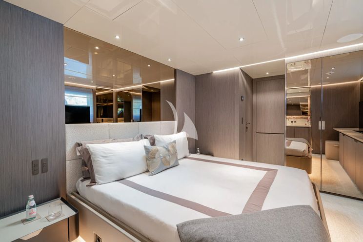 Charter Yacht MARICAN FOREVER - Ferretti Custom Line 106 - Naples - Capri - Positano - Amalfi Coast - Italy